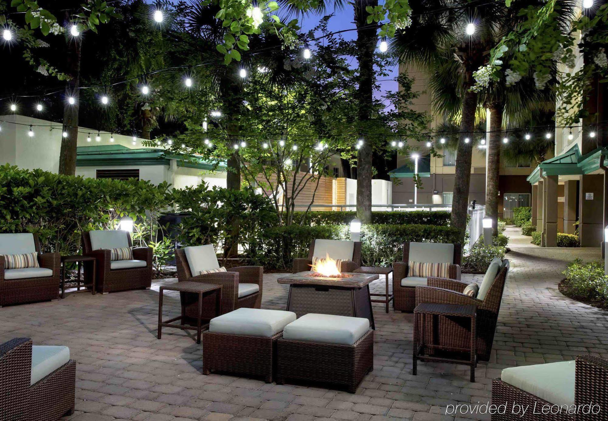 Courtyard By Marriott Orlando Downtown Hotell Exteriör bild